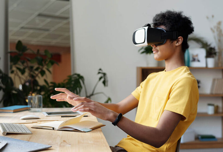 New VR Glasses and Headset System Release